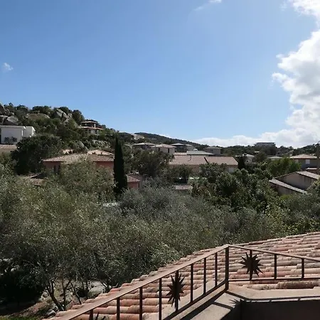 De Standing Avec Piscine A Porto-vecchio